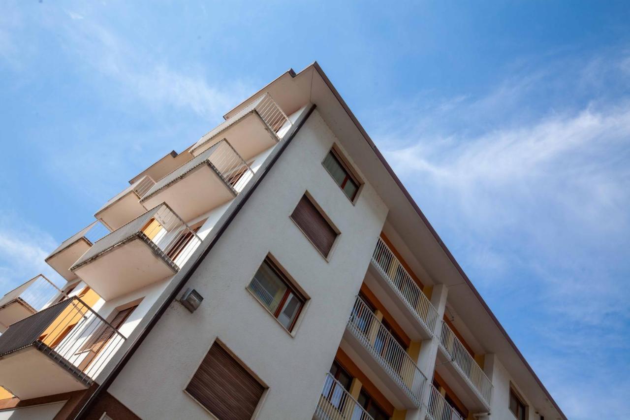 Ferienwohnung Attico In Centro A Belluno - Marmolada Exterior foto