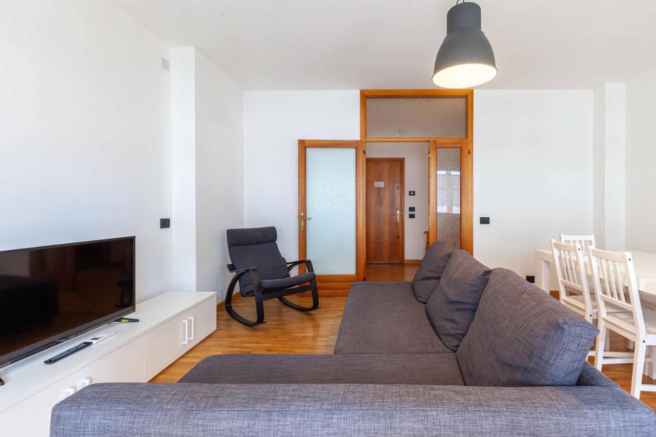 Ferienwohnung Attico In Centro A Belluno - Marmolada Exterior foto
